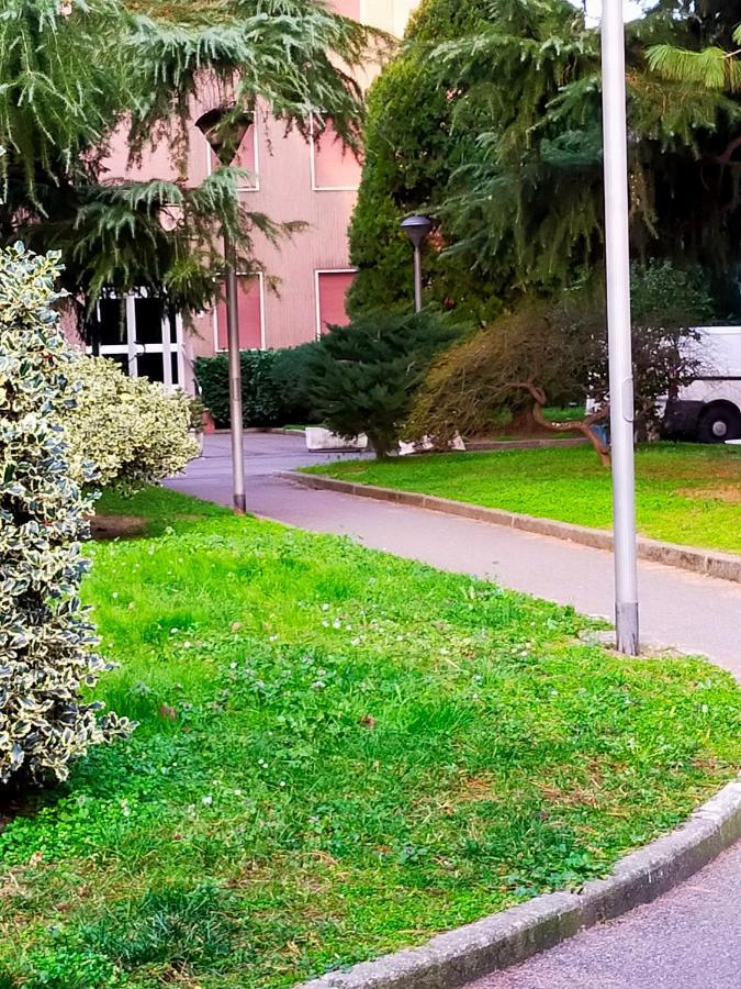 Garden Bicocca Bed & Breakfast Milan Exterior photo